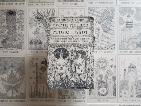 Earth Mother Magic Tarot & Guidebook